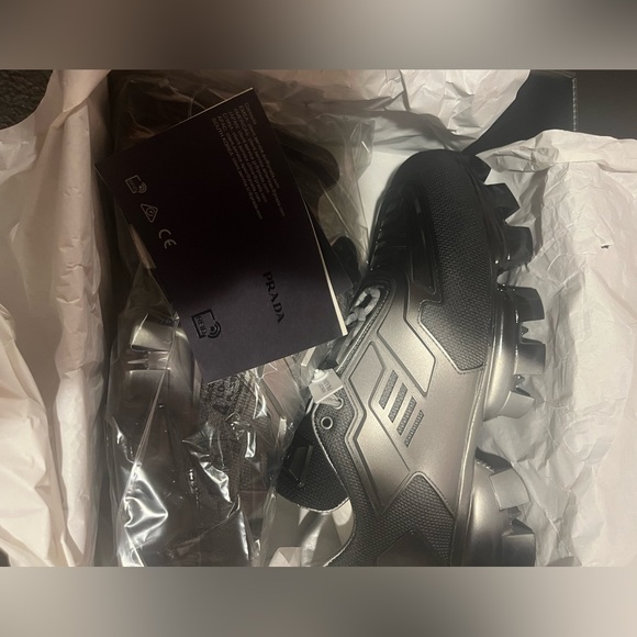 BRAND NEW PRADA CLOUD BUST SILVER AND BLACK - Picture 5 of 14